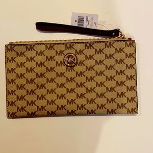 Brand new never used clutch